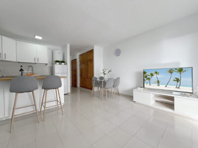 Apartment on the first line in Puerto de Santiago