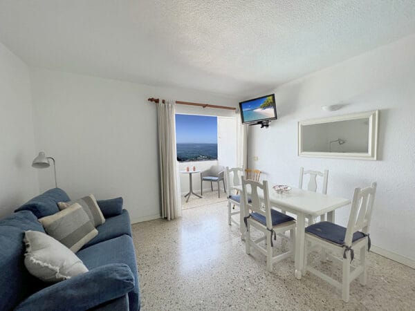 Апартаменти з видом на океан в Puerto de Santiago