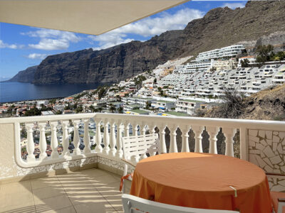 Апартамент с 1 спальней в Los Gigantes