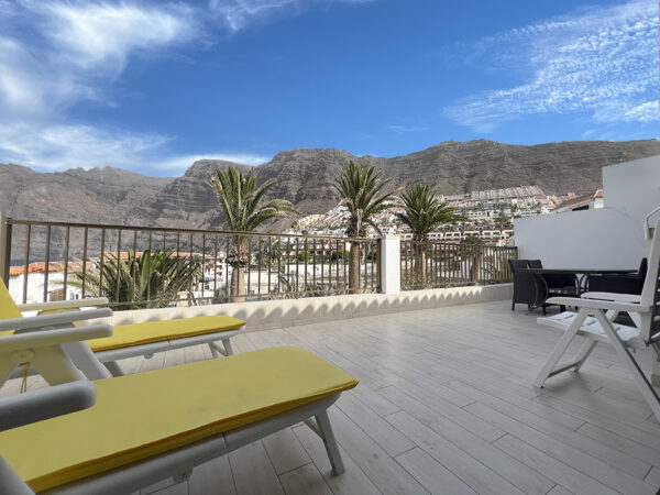 Апартаменти з видом на океан в Los Gigantes